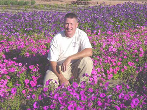 Greg Grant with Laura Bush petunia selections Greg Grant with Laura Bush petunia selections